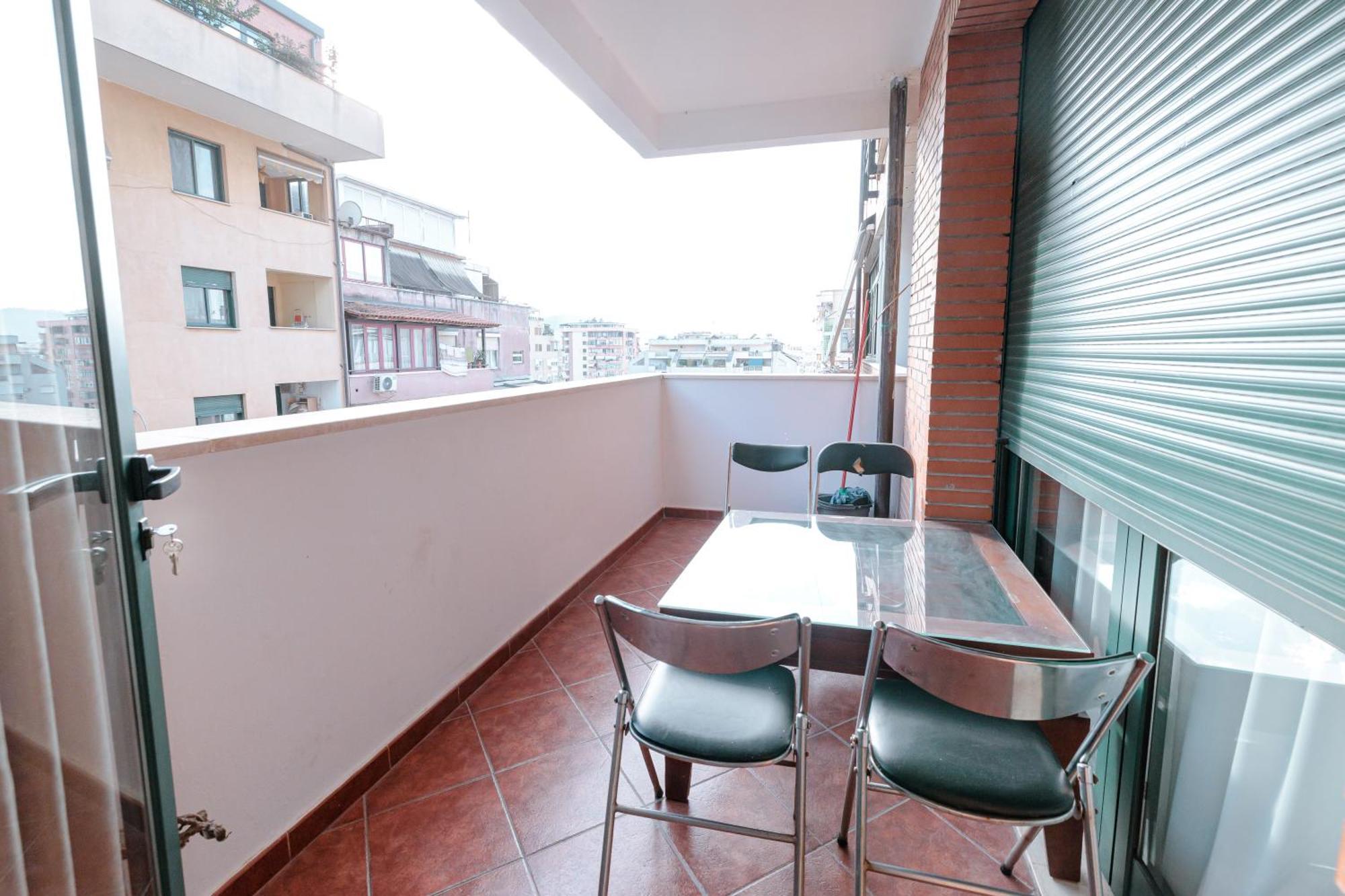 Boutique Hotel Whisky Tirana Ruang foto